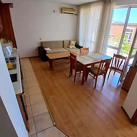 Levante Aparthotel *